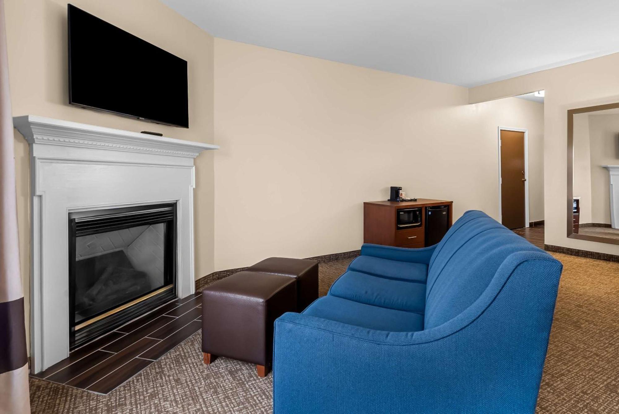 Comfort Suites Near Camp Lejeune Jacksonville Ngoại thất bức ảnh