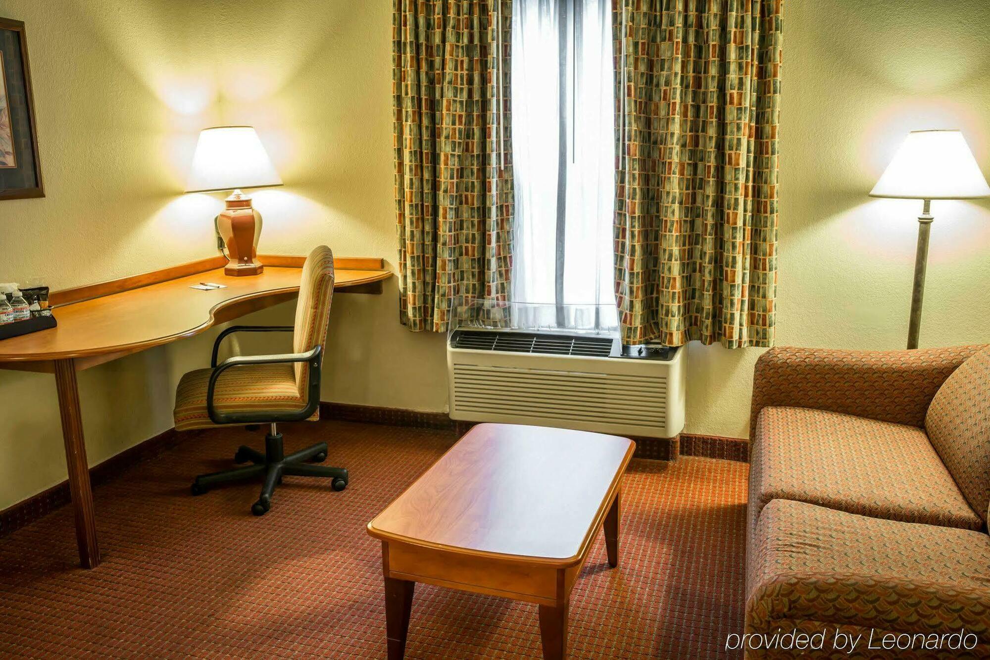 Comfort Suites Near Camp Lejeune Jacksonville Ngoại thất bức ảnh